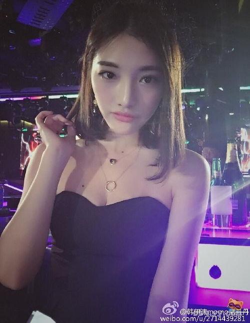 国产美女直播,魅力绽放，网络新风尚